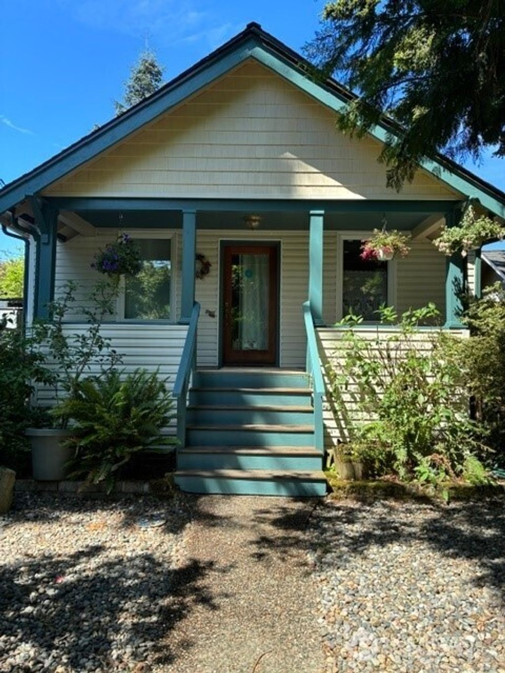 Photo of 8045 26th Avenue NW, Seattle, WA 98117 (MLS # 2539348)