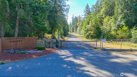 Photo of 14535 McIntosh Lane SE, Tenino, WA 98589 (MLS # 2562176)