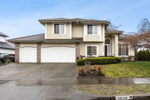 3630 Spyglass Drive NE Tacoma WA 98422