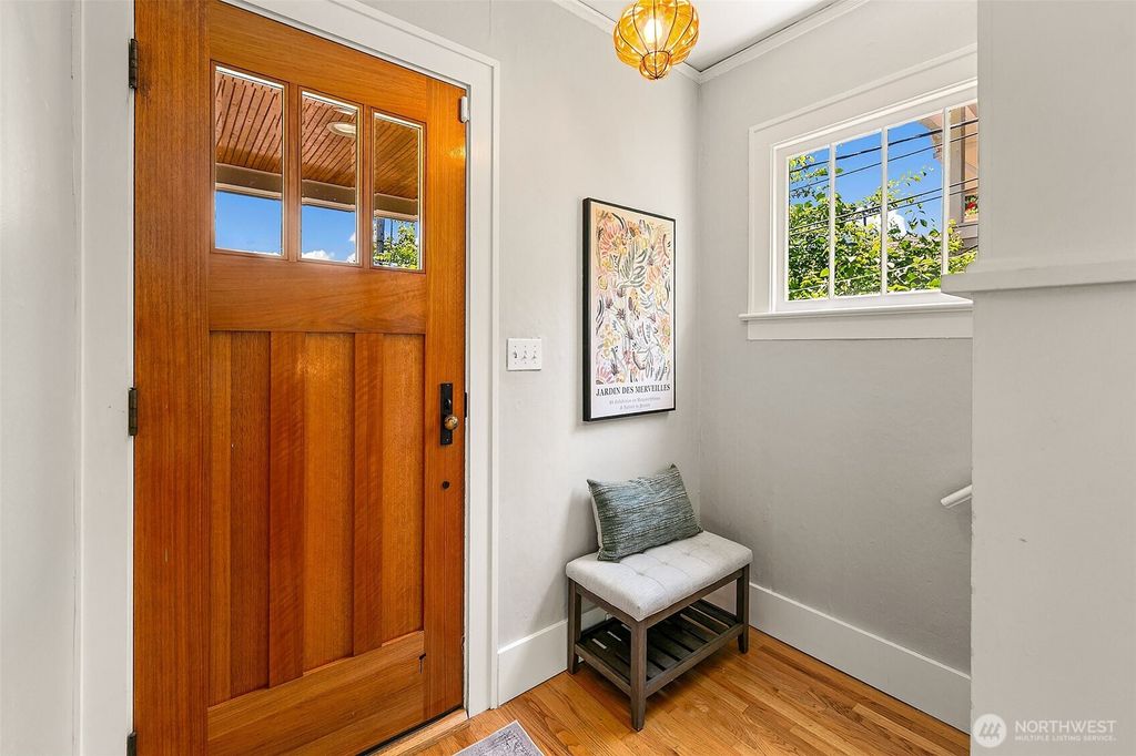 Photo of 2518 E McGraw Street, Seattle, WA 98112 (MLS # 2377700)