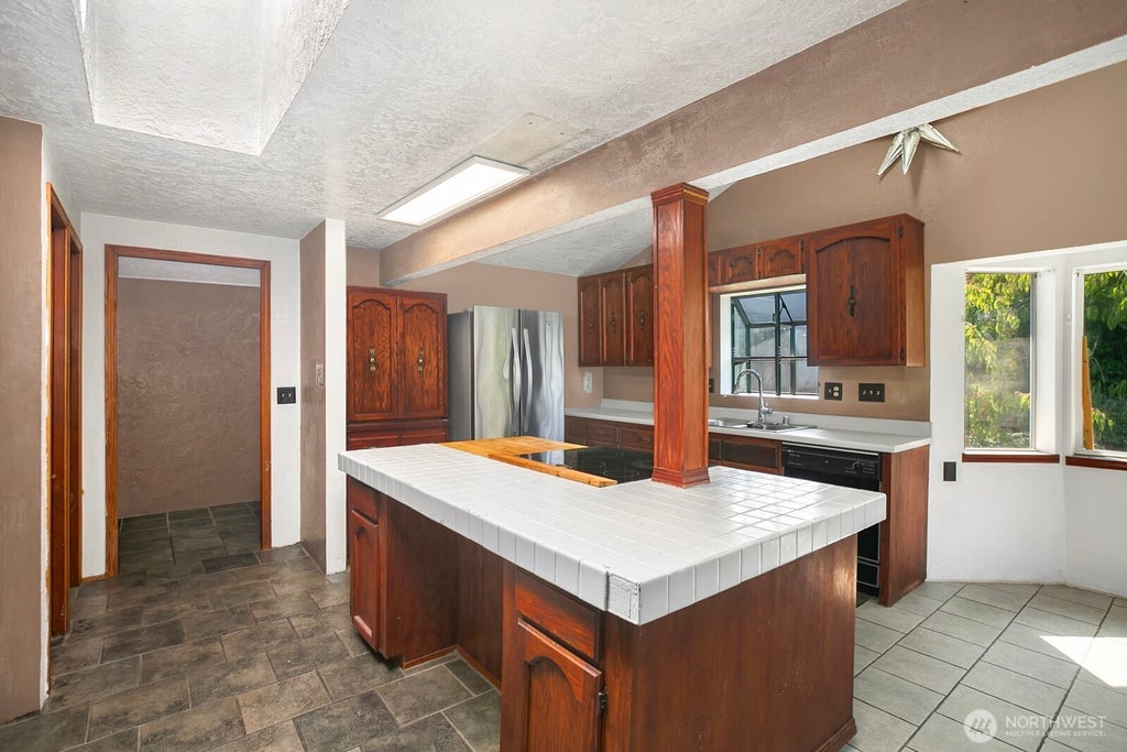 Photo of 12641 SE 169th PL PL, Renton, WA 98058 (MLS # 2570839)