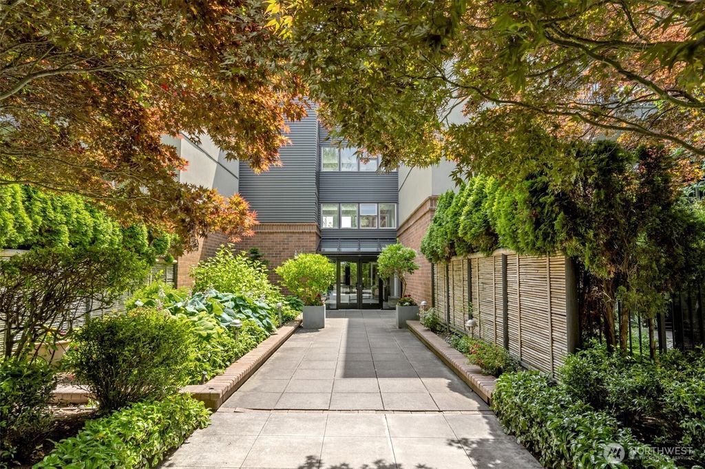 Photo of 275 W Roy Street #319, Seattle, WA 98119 (MLS # 2392316)