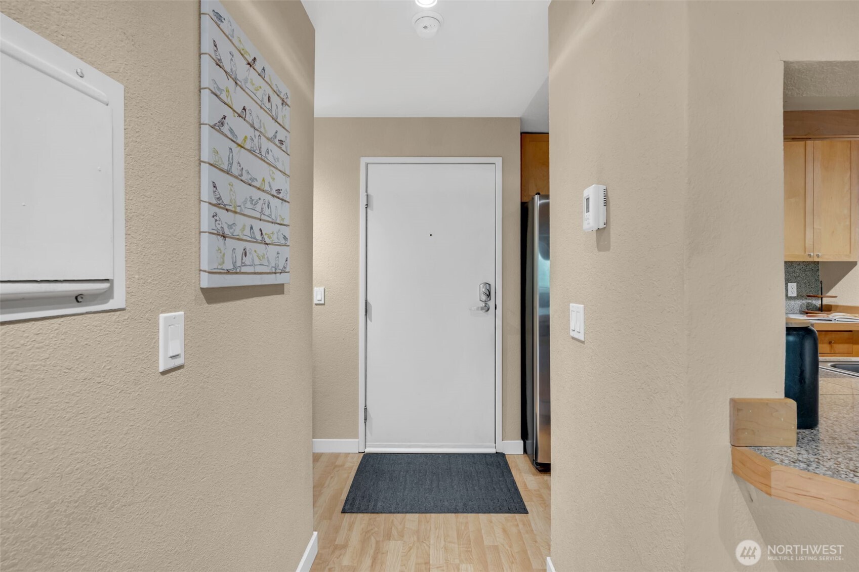 275 W Roy Street 319