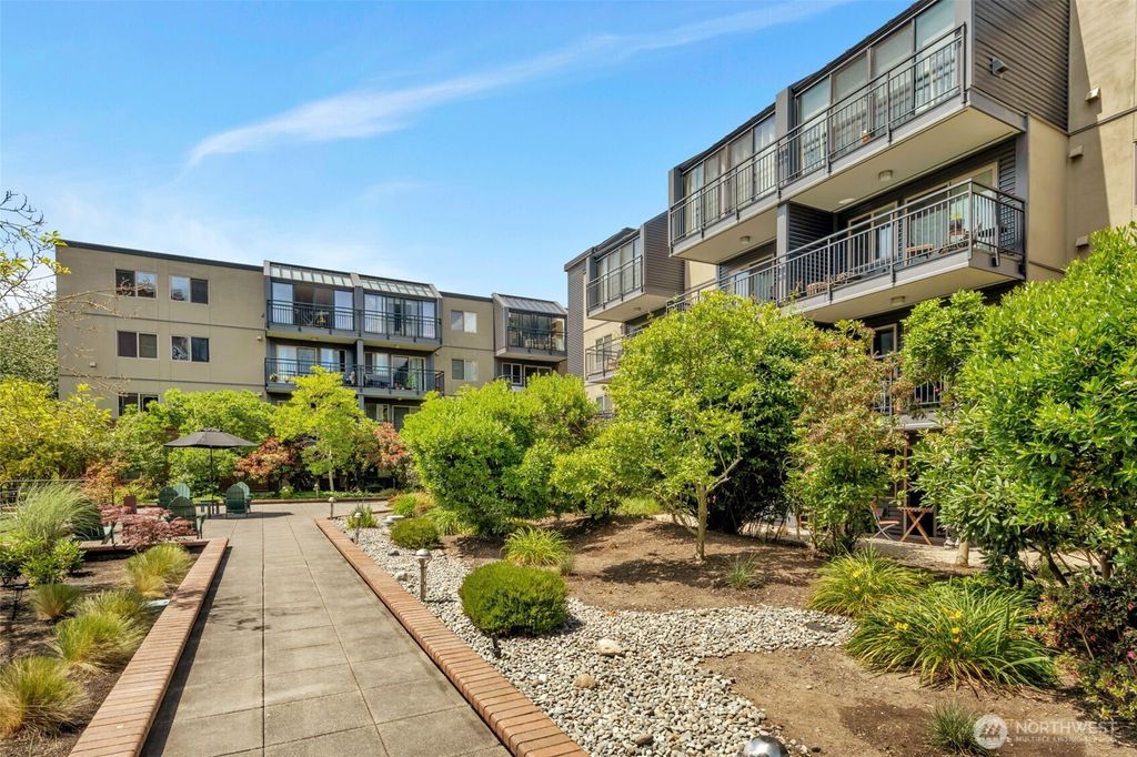 Photo of 275 W Roy Street #319, Seattle, WA 98119 (MLS # 2392316)