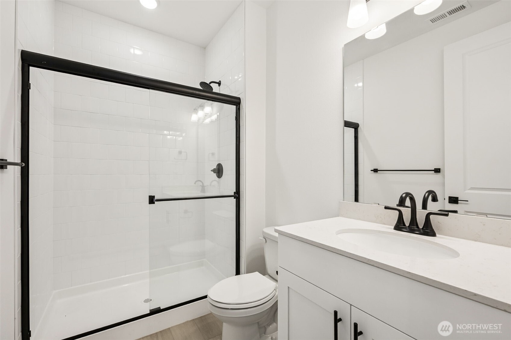 13911 180TH Street E 37