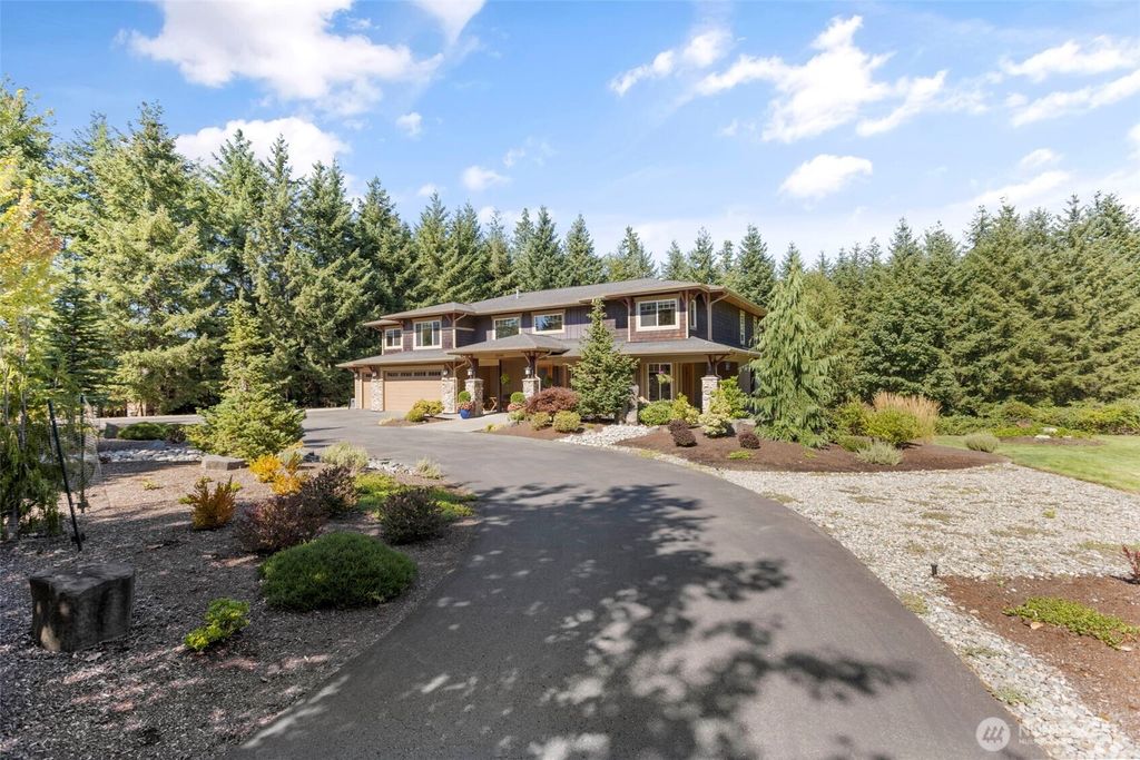 Photo of 22118 SE Sawyer Ridge Way, Black Diamond, WA 98010 (MLS # 2419512)