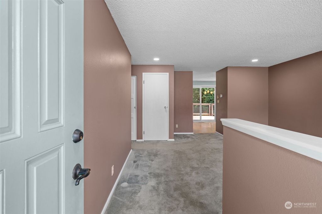 Photo of 14514 78th Place NE, Kenmore, WA 98028 (MLS # 2263852)