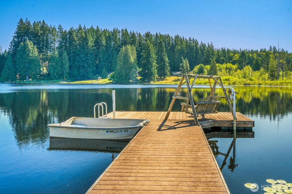 Photo of 5515 Panther Lake Road, Snohomish, WA 98290 (MLS # 2423198)