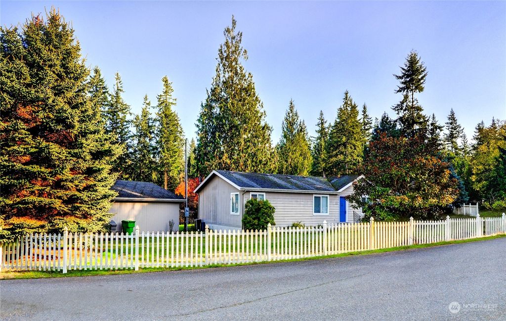 Photo of 32303 82nd Drive NW, Stanwood, WA 98292 (MLS # 2178569)