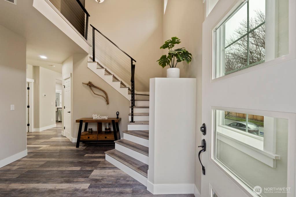 Photo of 4233 154th Place SE, Bothell, WA 98012 (MLS # 2563349)