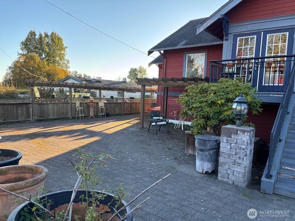 Photo of 465 Tyee Drive, Point Roberts, WA 98281 (MLS # 2501029)