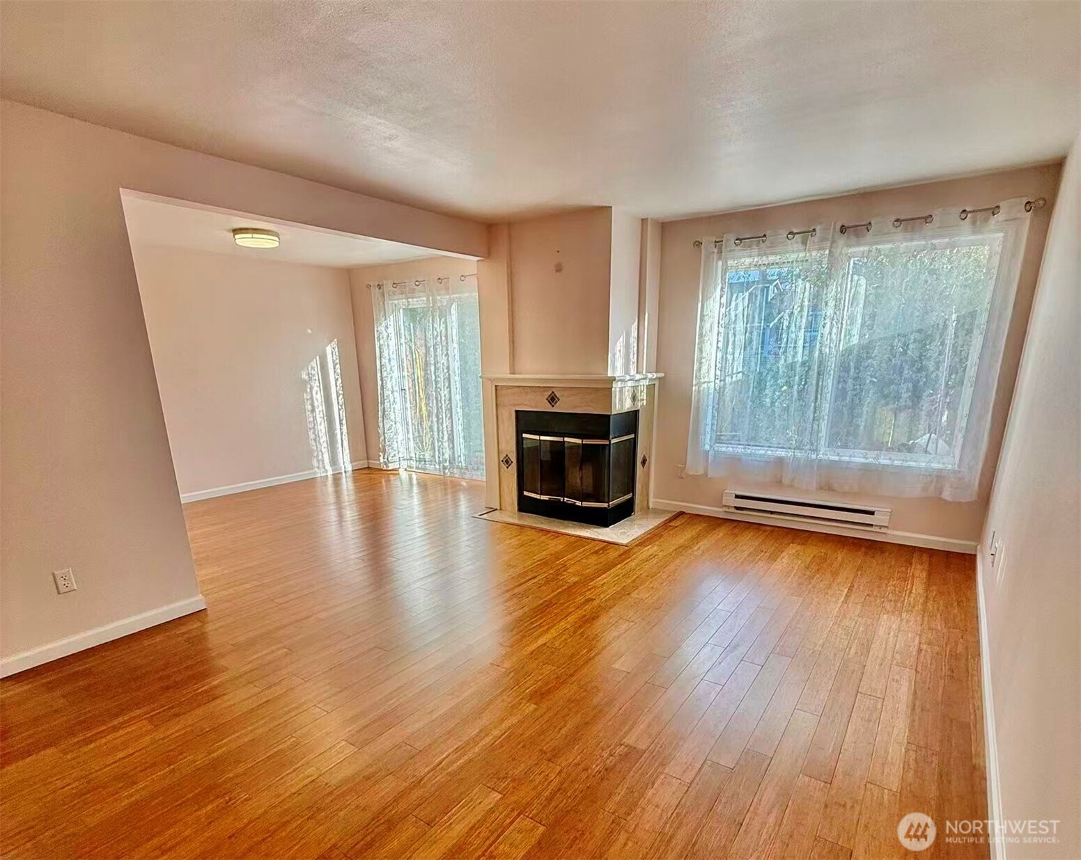 927 132 St Street SW D3