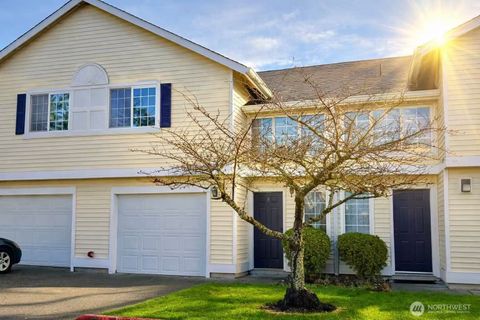 Photo of 927 132 St Street SW #D3, Everett, WA 98024 (MLS # 2464791)