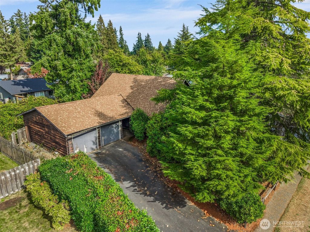 Photo of 5417 173rd Place SW, Lynnwood, WA 98037 (MLS # 2441542)