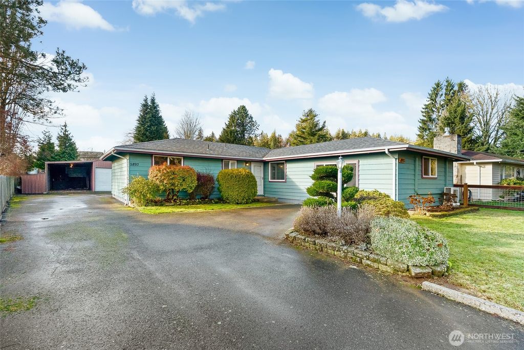 Photo of 5893 Aspen Place, Ferndale, WA 98248 (MLS # 2464717)