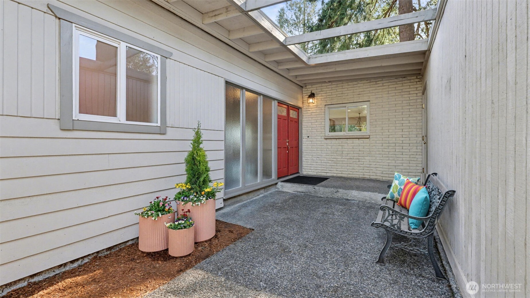 912 168th Place NE