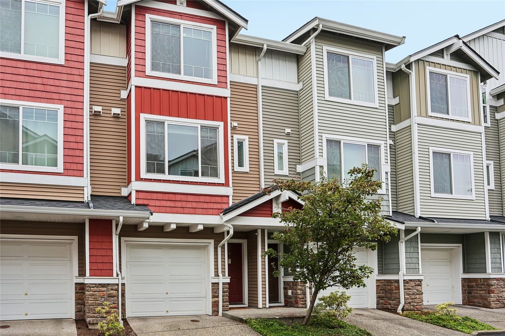 Photo of 15720 Manor Way #M3, Lynnwood, WA 98087 (MLS # 2595135)