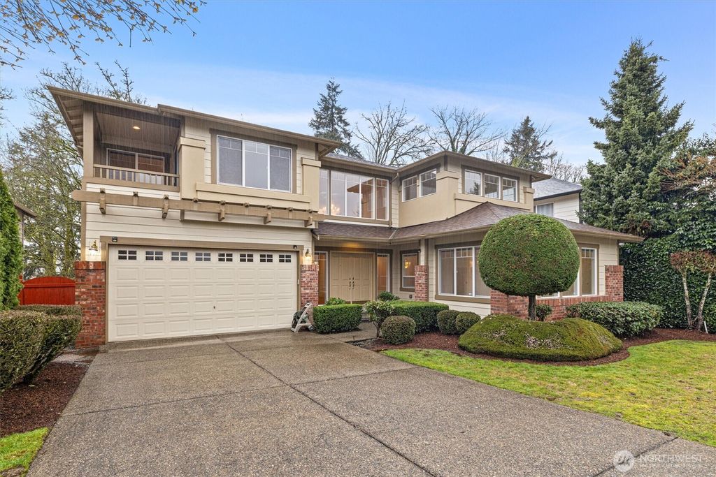 Photo of 3333 Lincoln Avenue NE, Renton, WA 98056 (MLS # 2494760)