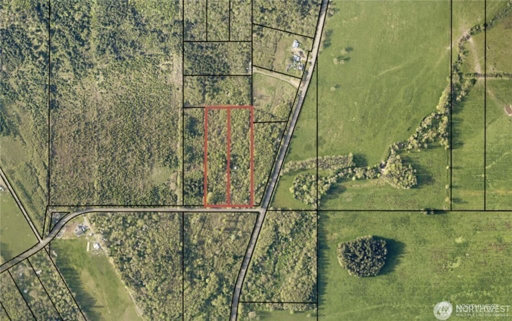 Photo of 110 Frost Road, Winlock, WA 98591 (MLS # 2446165)