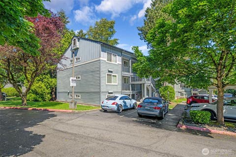 Photo of 11102 NE 125th Lane #K136, Kirkland, WA 98034 (MLS # 2567351)