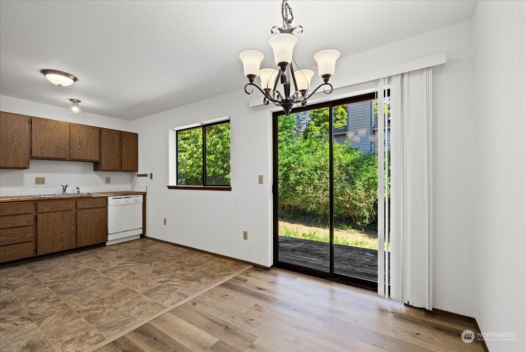 Photo of 1906 NE 120th Street, Seattle, WA 98125 (MLS # 2261479)