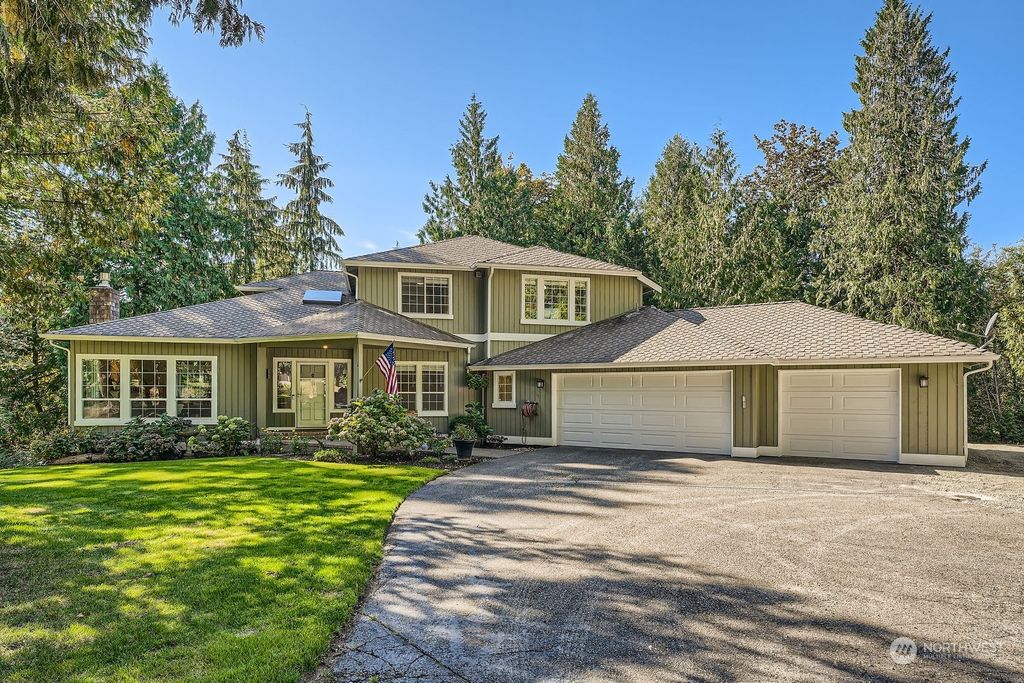 Photo of 23229 264th Avenue SE, Maple Valley, WA 98038 (MLS # 2299853)