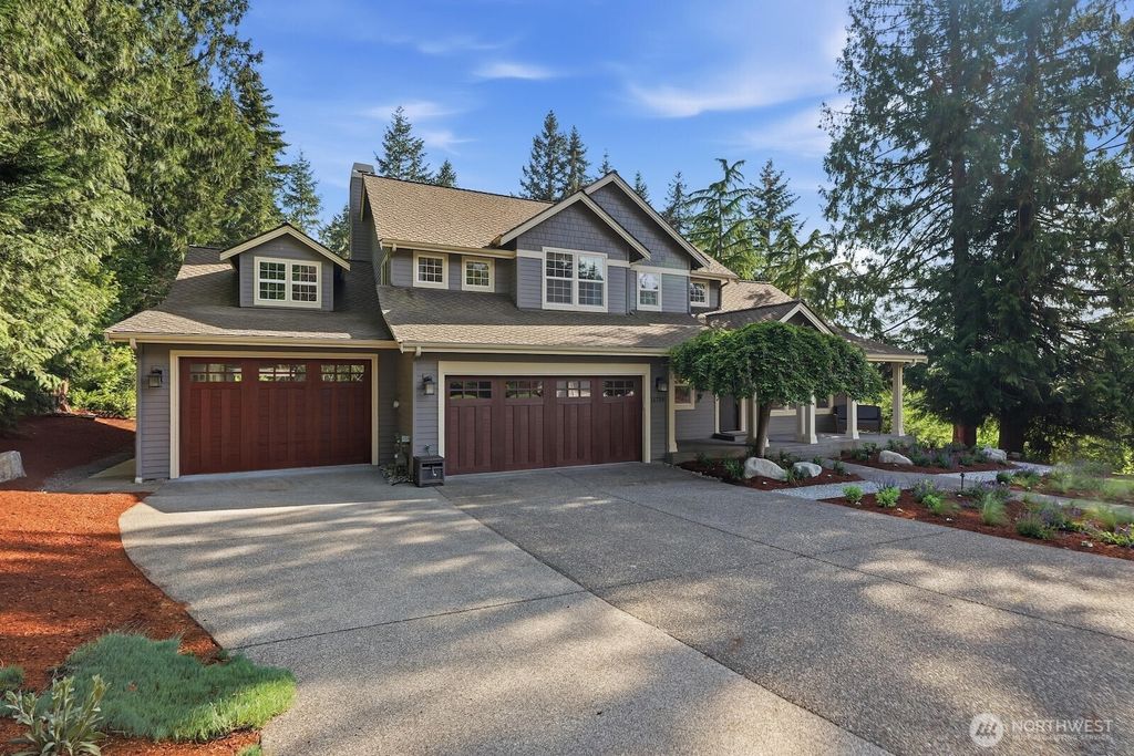 Photo of 11720 201st Place NE, Redmond, WA 98053 (MLS # 2520923)