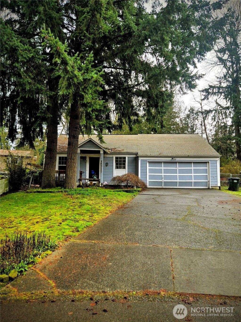 Photo of 15717 97th Avenue Ct E, Puyallup, WA 98375 (MLS # 2475337)