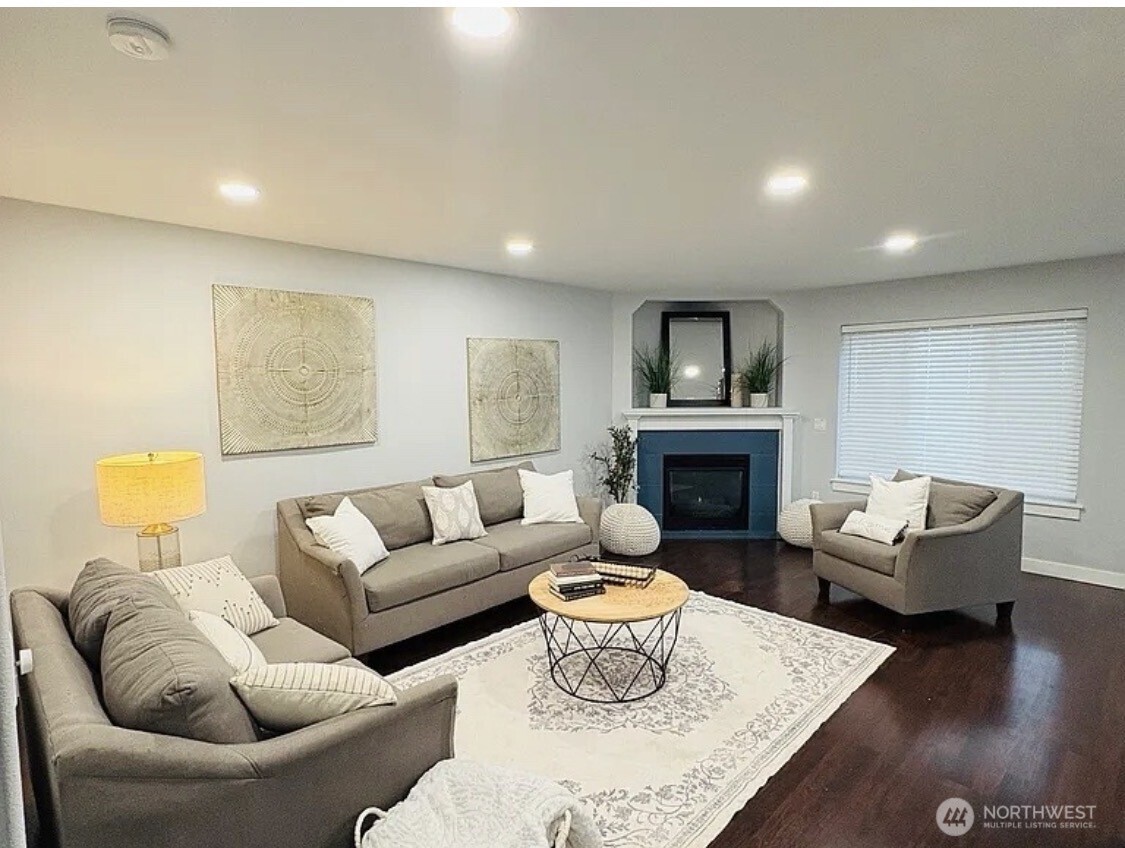 9103 175th Street Ct E