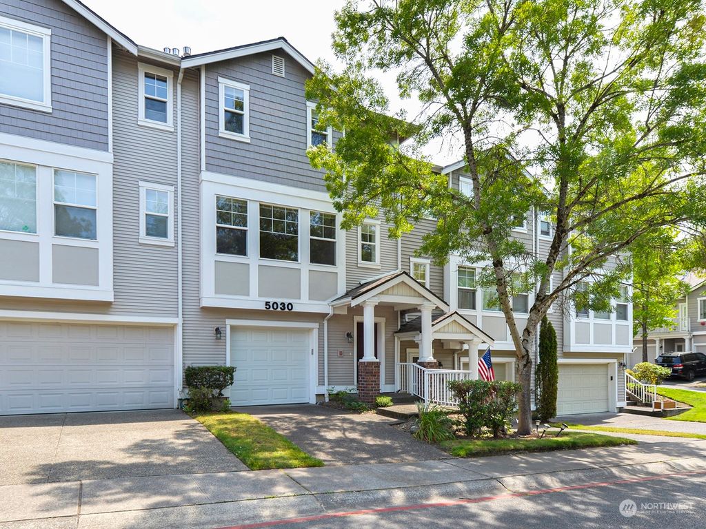 Photo of 5030 Davis Place S #B, Renton, WA 98055 (MLS # 2265028)