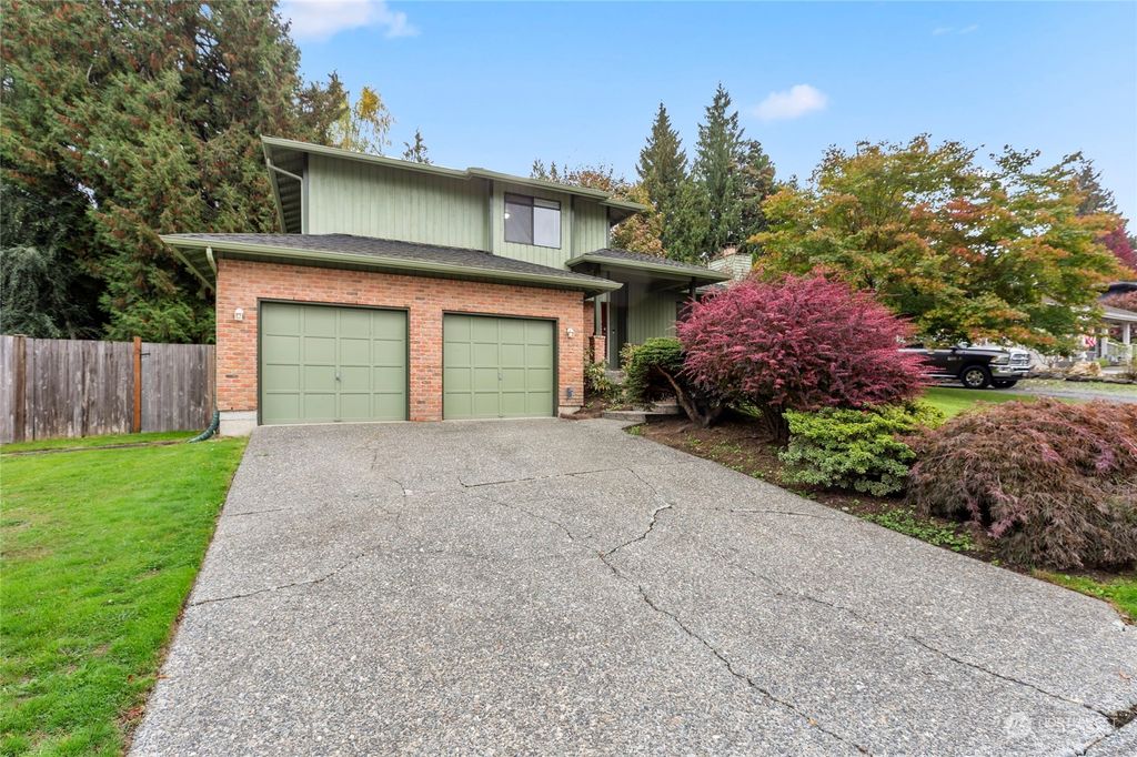 Photo of 18317 woodlands Way, Arlington, WA 98223 (MLS # 2294833)