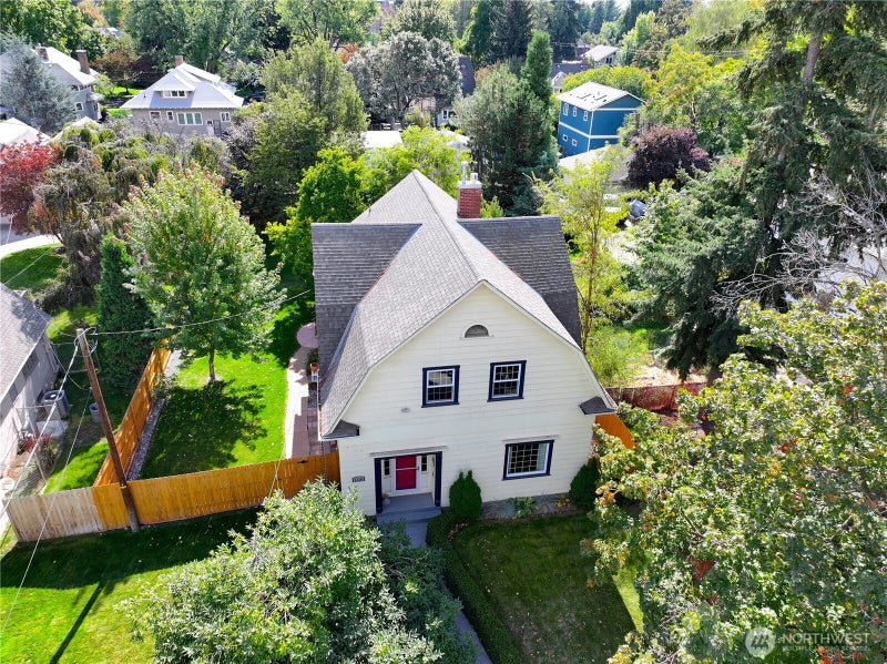 1116 Isaacs Avenue