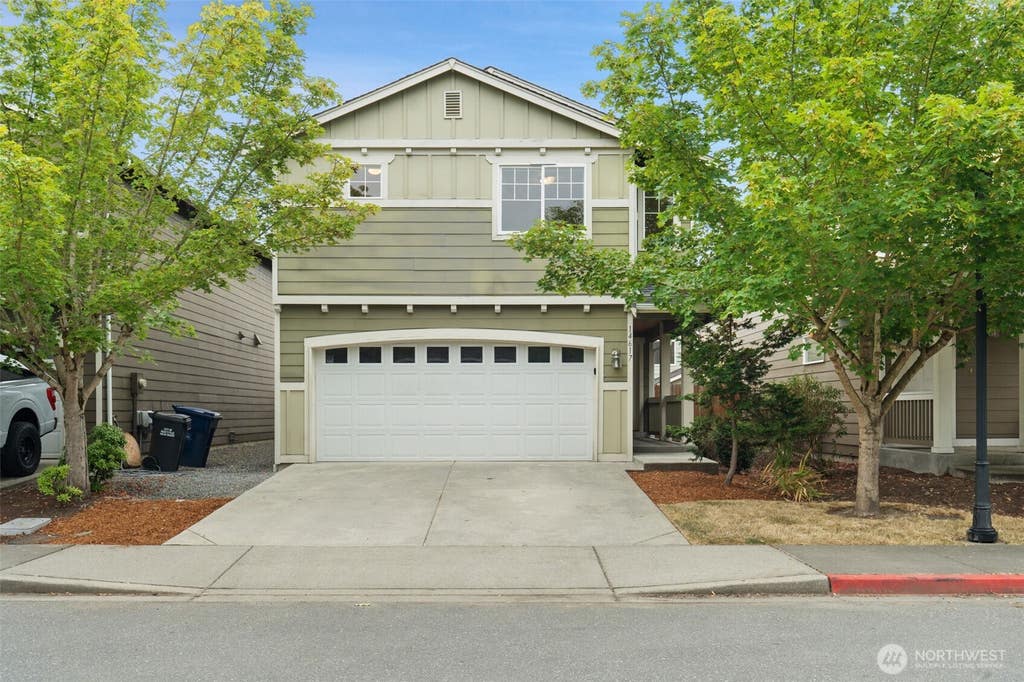 Photo of 14617 46th Avenue NE, Marysville, WA 98271 (MLS # 2573444)