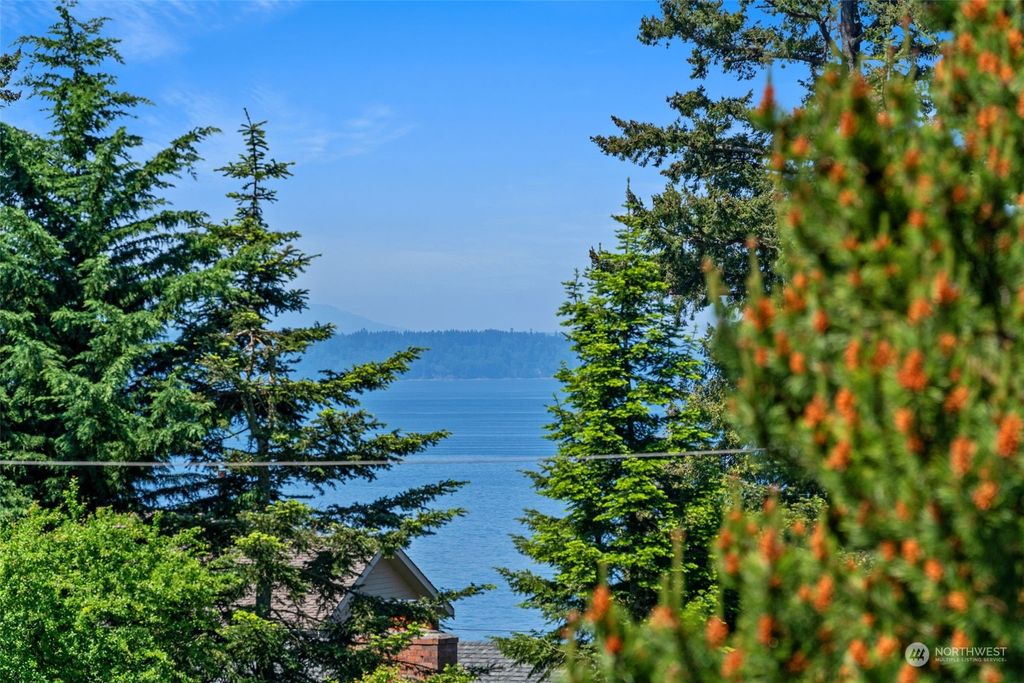 Photo of 9216 183rd Place SW, Edmonds, WA 98020 (MLS # 2166767)
