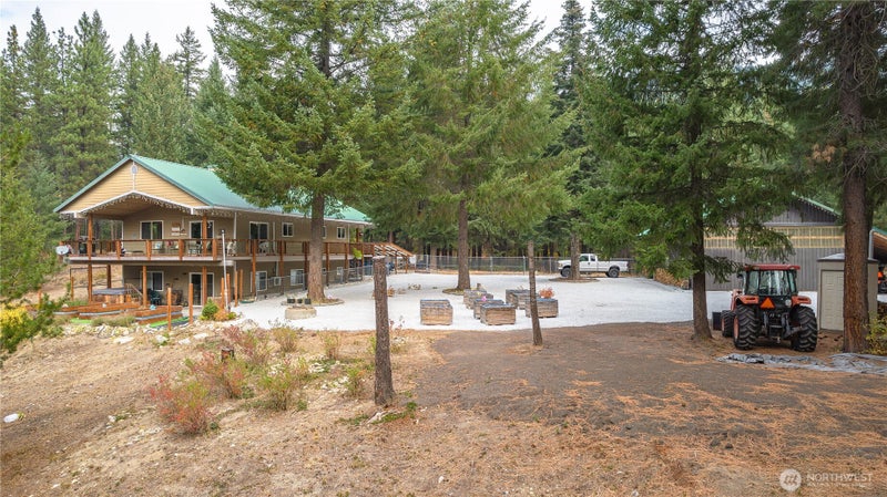570 Sweetbriar Lane