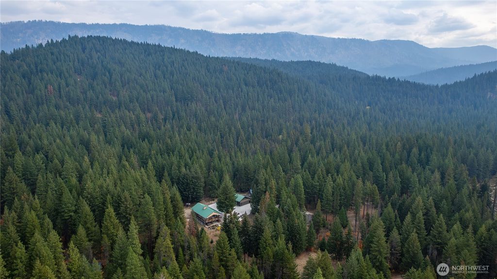 Photo of 570 Sweetbriar Lane, Leavenworth, WA 98826 (MLS # 2506849)