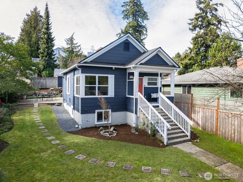 Photo of 3233 34th Avenue W, Seattle, WA 98199 (MLS # 2336091)