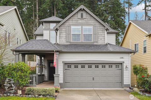 Photo of 2202 57th Street SE, Auburn, WA 98092 (MLS # 2486444)