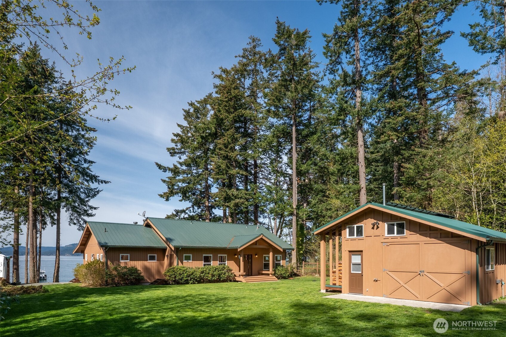 2200 Leadbetter Place