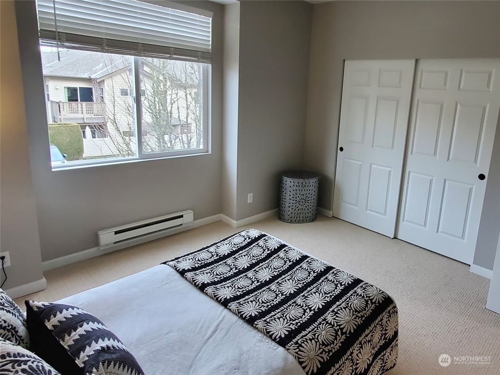 listing image 9361027040888001806