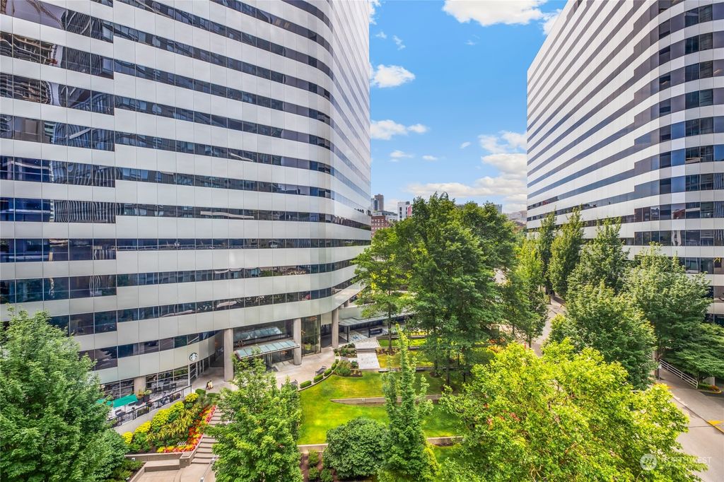 Photo of 1808 Minor Avenue #702, Seattle, WA 98101 (MLS # 2134709)