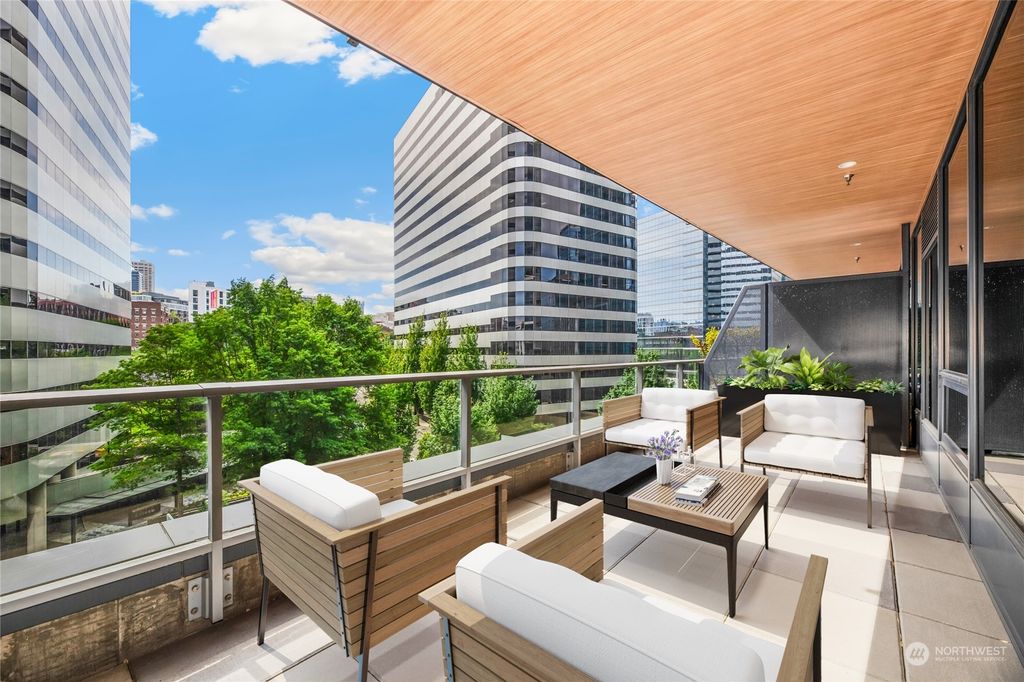 Photo of 1808 Minor Avenue #702, Seattle, WA 98101 (MLS # 2134709)