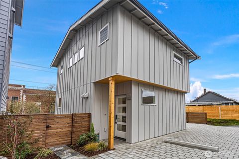 Photo of 2510 NW 80th Street, Seattle, WA 98117 (MLS # 2494562)