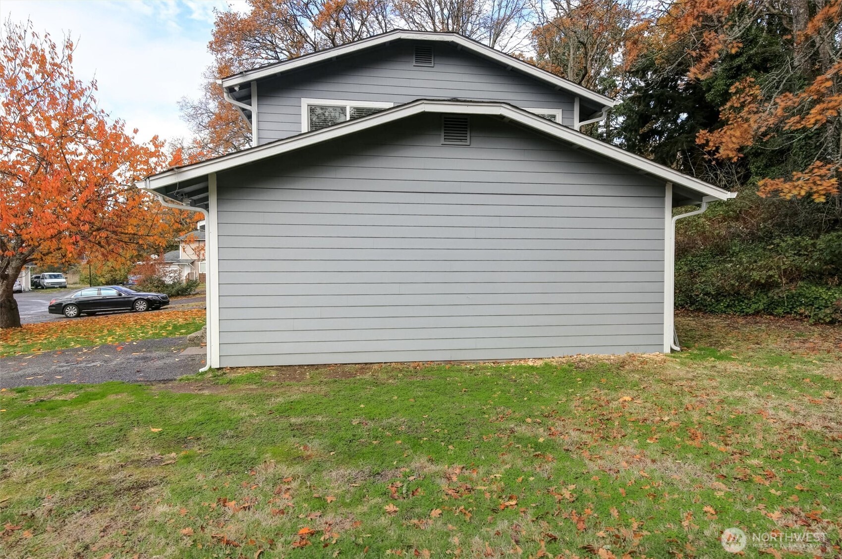 10615 10th Avenue Ct S