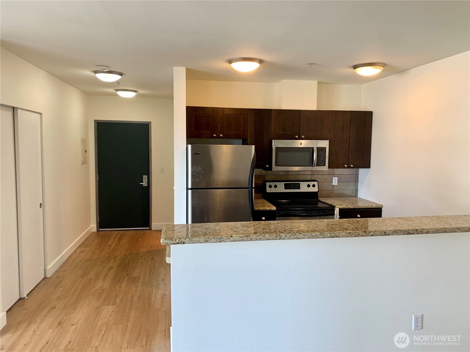 1610 Belmont Avenue 606