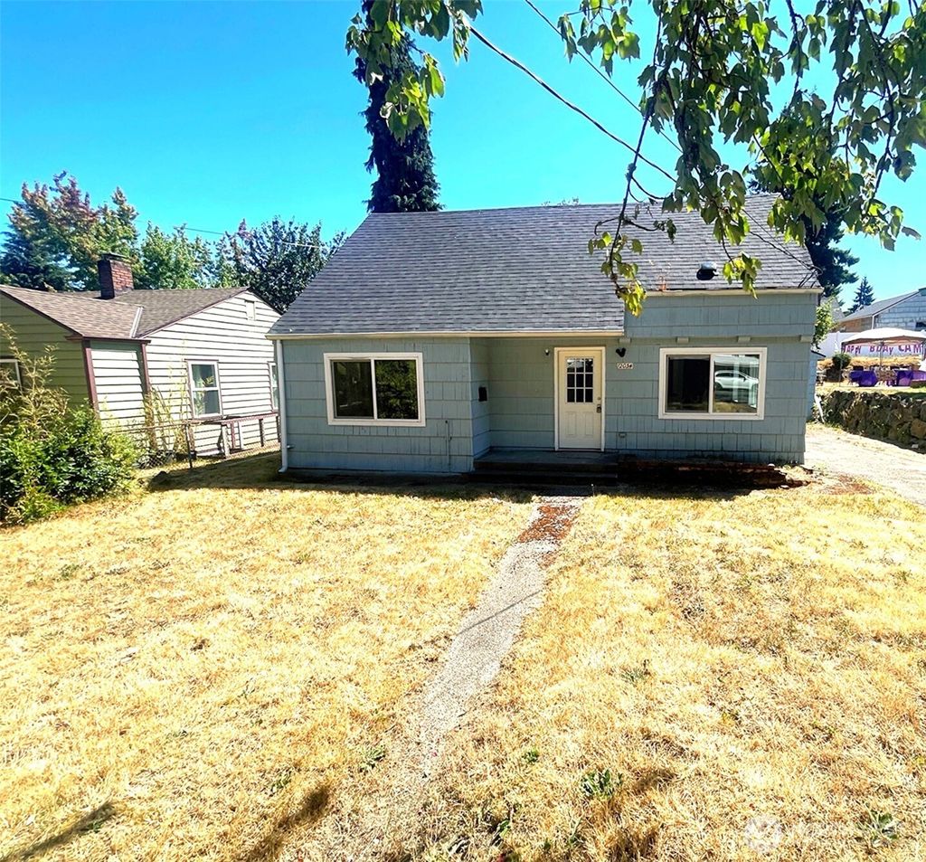 Photo of 12034 68th Avenue S, Seattle, WA 98178 (MLS # 2414244)
