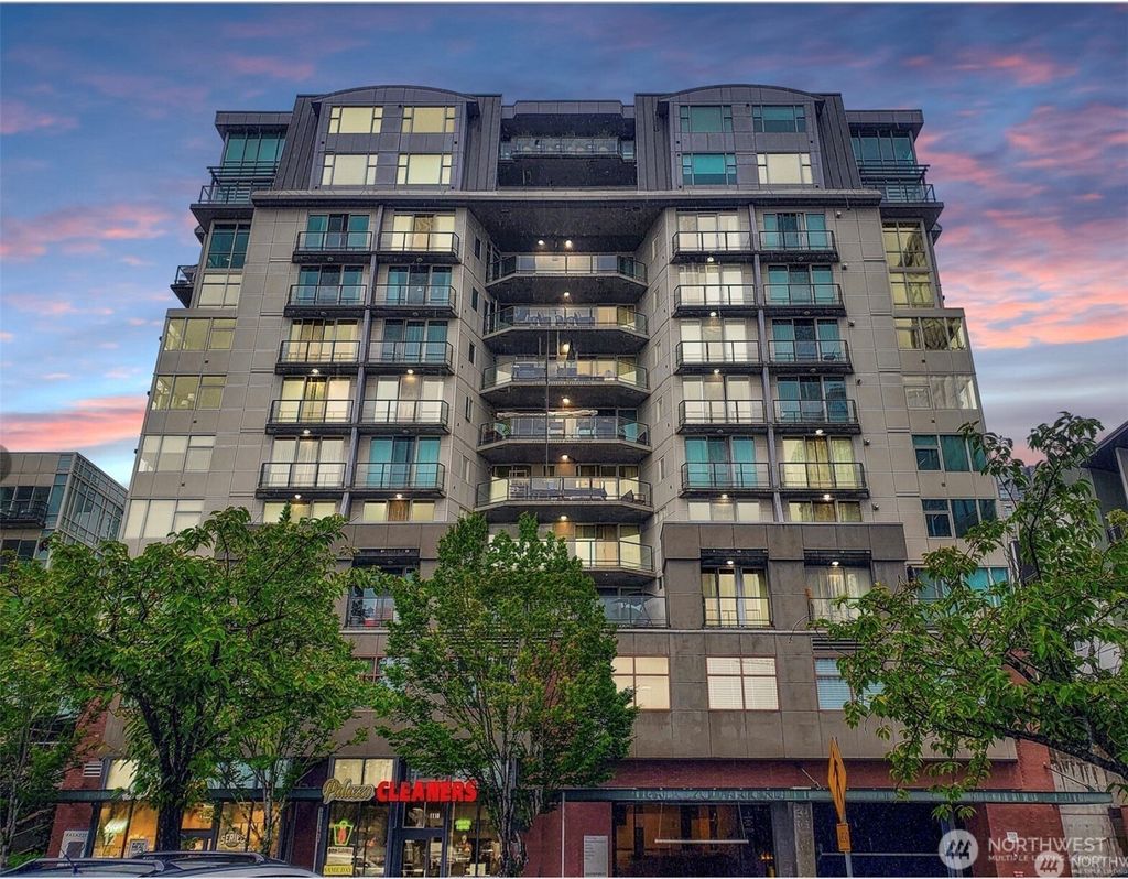 Photo of 1100 106th Avenue NE #704, Bellevue, WA 98004 (MLS # 2501383)