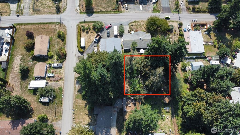 Photo of 1 94th Drive NW, Stanwood, WA 98292 (MLS # 2429424)