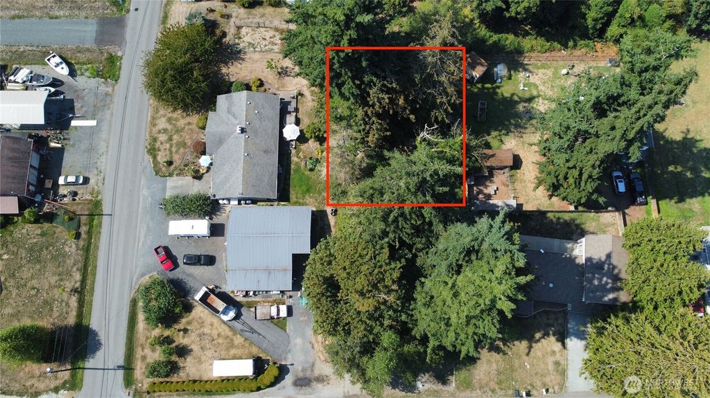 Photo of 1 94th Drive NW, Stanwood, WA 98292 (MLS # 2429424)