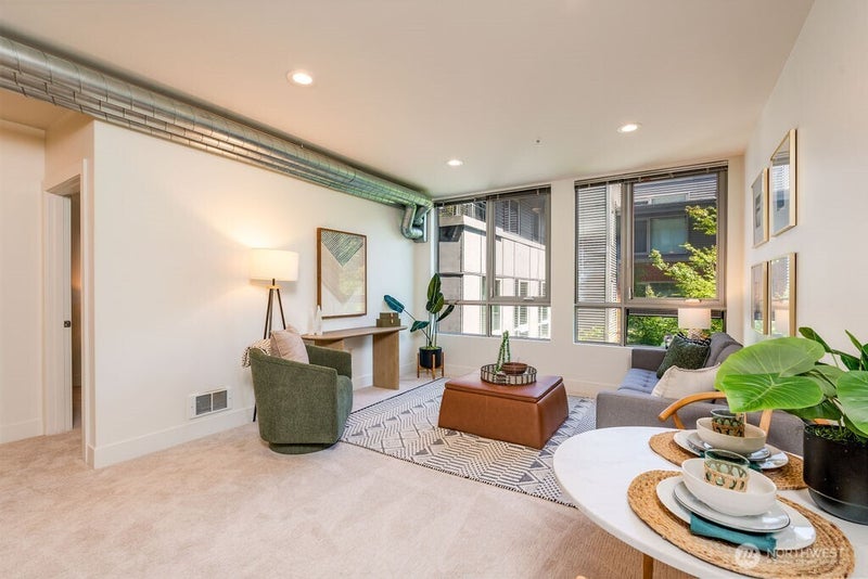 530 Broadway E 311